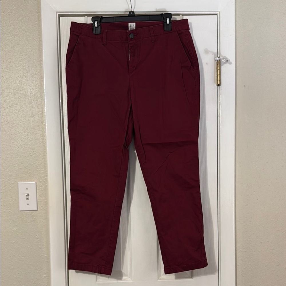 GAP Women's Cropped Pants - Deep Red